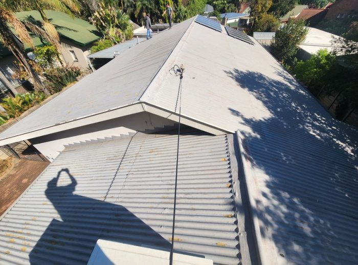 metal-roof-waterproofing-fourways-3