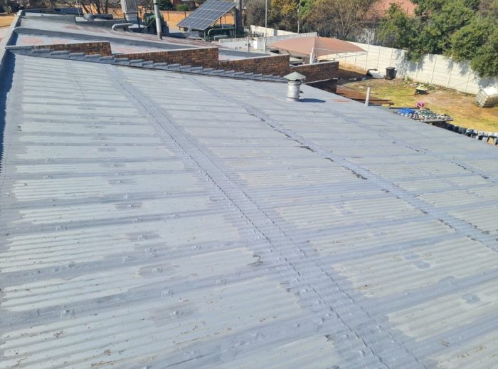 metal-roof-waterproofing-greenside-1