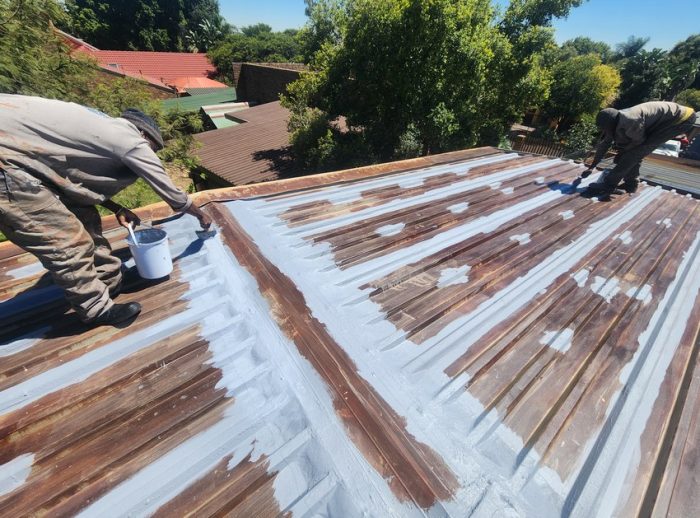 metal-roof-waterproofing-greenside-2-1