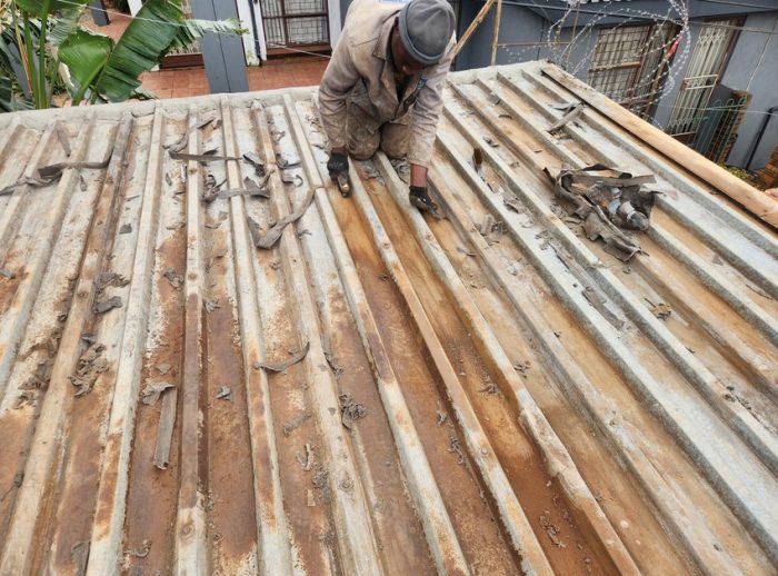 metal-roof-waterproofing-greenside-2-5