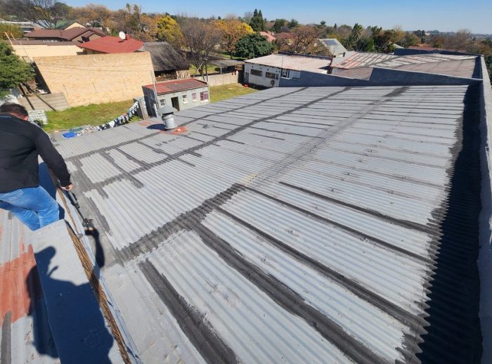 metal-roof-waterproofing-greenside-2