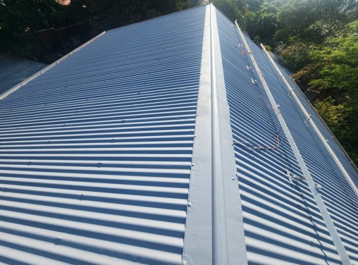 metal-roof-waterproofing-morningside-1