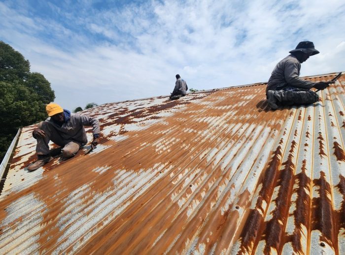 metal-roof-waterproofing-morningside-2